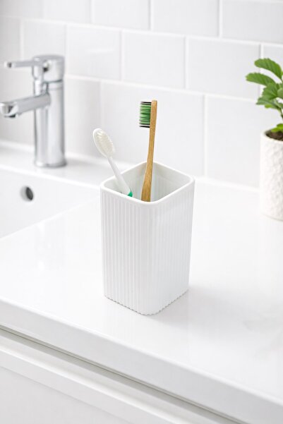 Sas Haus Θήκη οδοντόβουρτσας Πλαστική Λευκή Τετράγωνη 3403