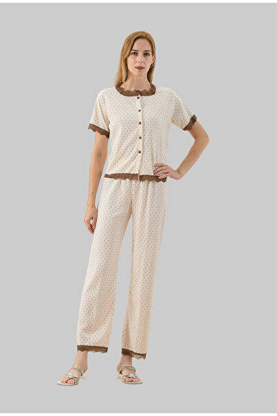 MSBB A trendy pajama set including a short-sleeved top adorned with buttons a...