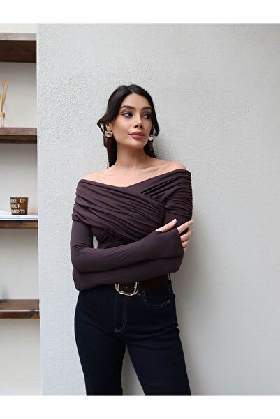 ESRAHELVACI Long Sleeve Madonna Collar Blouse