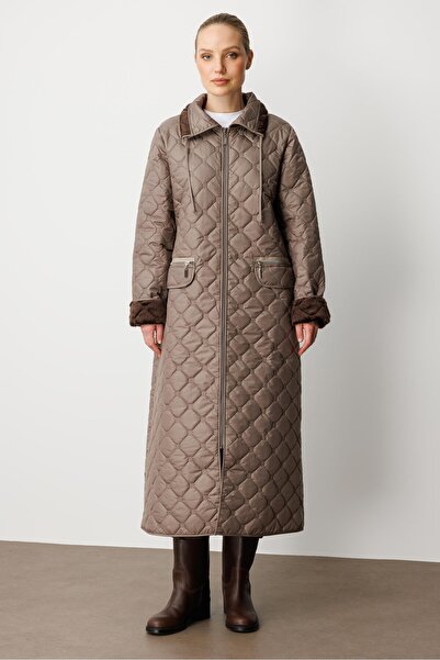 Micca Soft Peluş İç Katman ve Özel Nakış Desenli İnce Hafif Zamansız Özel Üre...