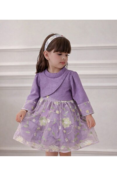La reina petite A distinctive purple dress for little girls