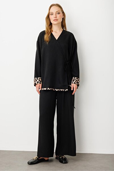 Micca Kimono Kapama Leopar Detaylı Pantalon Kombinli Takım-Siyah