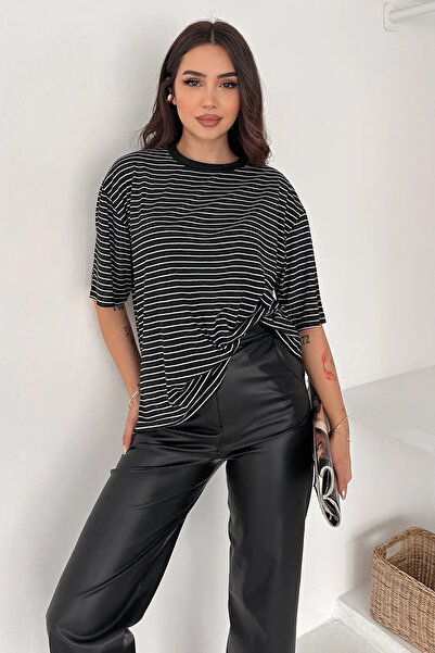 CARLA MARA Women's Oversize Striped T-Shirt Black