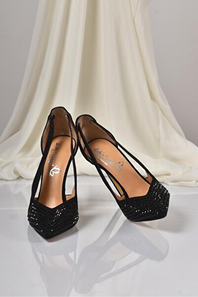 Lady's Secret Genuine leather shoes with crystal applications