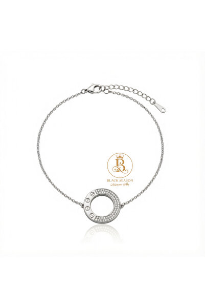 Black Season A delicate, flowing bracelet made of zircon.