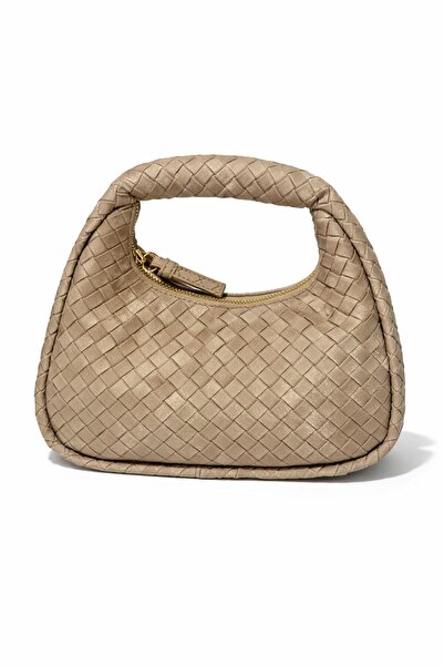 Lyona Bags حقيبة هوني ديلي كوفي باللون البني