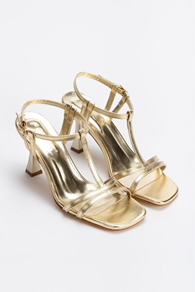 elvinshoes Valencia Women's Gold Stylish Band Classic Heel Shoes