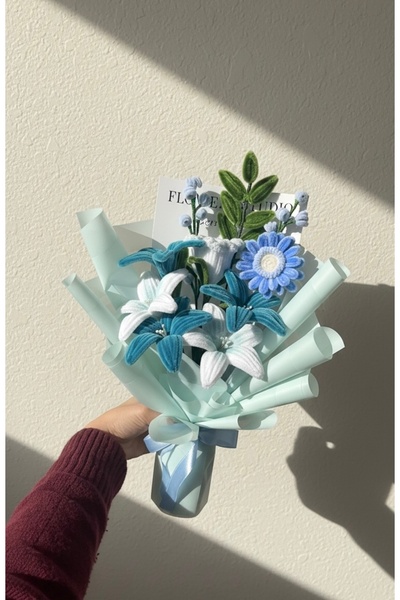 BERDELLA Şönil Turkuaz Lilyum Buket Aranjmanı Mavi - Solmayan Hediyelik