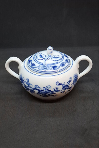 Zwiebelmuster Blue Onion Patterned Sugar Bowl with Handle and Lid 450 ml