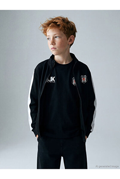 LC Waikiki Sweatshirt cu fermoar pentru băieți, cu imprimeu licențiat, cu gul...