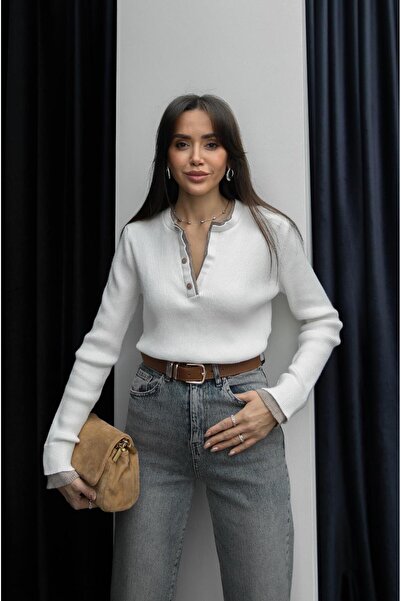 Havoş Ecru Double Collar Buttoned Sweater