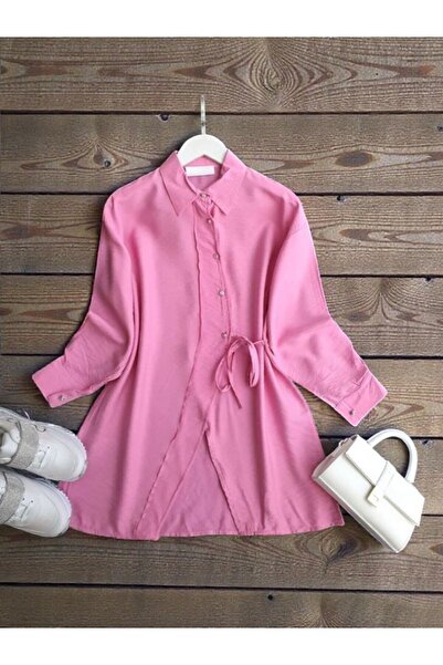 ŞAHİN TESETTÜR GİYİM ÇAPRAZ DÜĞMELİ YAN BAĞCIKLI GÖMLEK TUNİK 5660