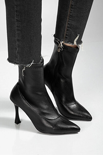 Beruflic Orjen Black Leather Stretch Heeled Boots