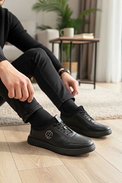 enoch حذاء رياضي رجالي من إينوخ مصنوع من الجلد الأصلي مع شعار معدني ونعل لتقو...