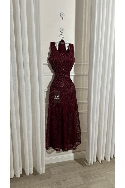 Ora Burgundy evening dress with French lace and georgette shawl