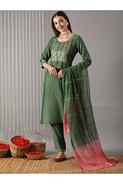 Globus By Styli Women Green Round Embroidered Kurta with Pant and Ombre Dupat...