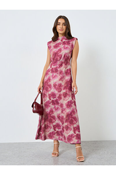 Styli Women Floral Print Sleeveless Midi Dress