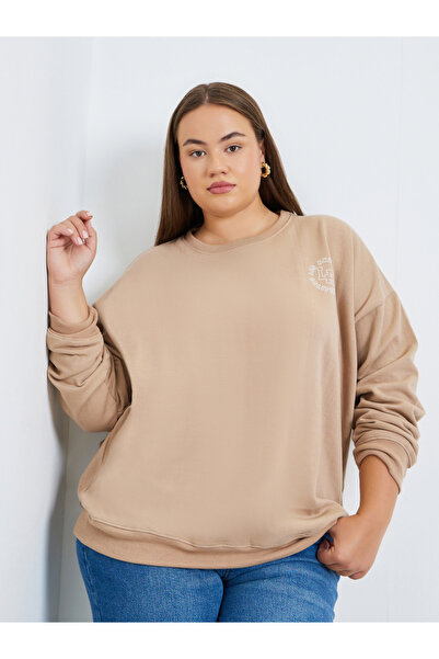 Styli Women Plus Size Beige Oversized Sweatshirt