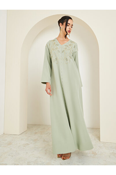 Styli جلابيات نسائية خضراء مطرزة