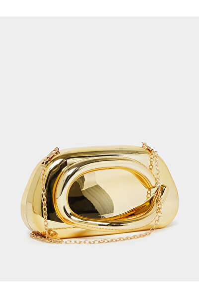 Styli Smooth Metallic Clutch with Chain Strap