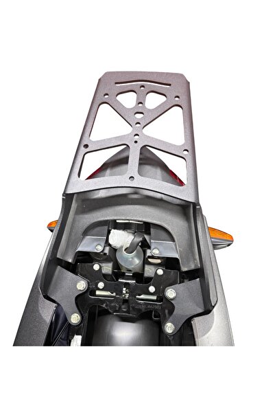 Honda 125 F Arka Çanta Demiri destekli 2025 model için