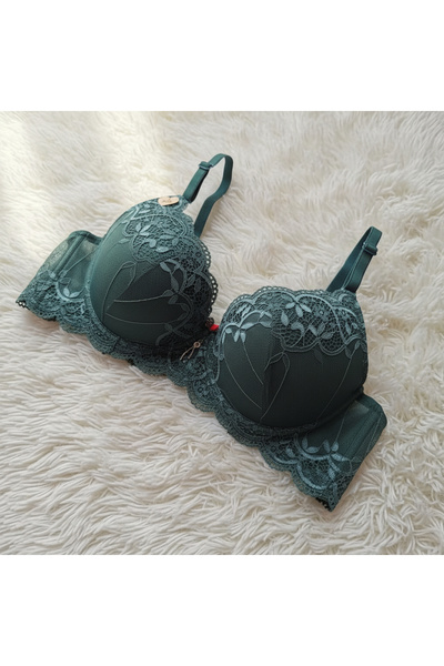 Hirazenmoda Women's Lace Bra with Underwire, Stylish and Comfortable Model