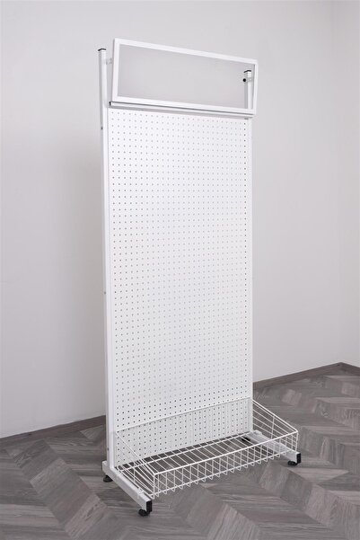 SMR MODERN RAF AHŞAP VE ÇELİK RAF SANAYİ Delikli Fon Beyaz Reklam Panolu Stand