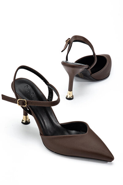 bakacstore حذاء نسائي بني من قماش الساتان بكعب ذهبي