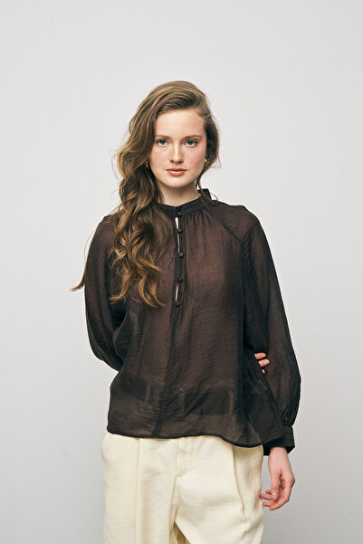 Orfeo Negro Women's Judge Collar Button Detailed Solid Color Chiffon Shirt