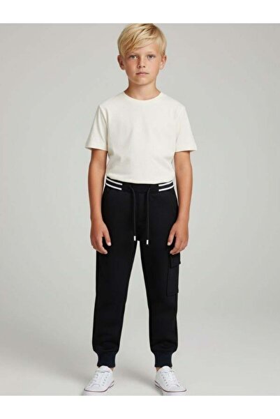 Zekids Boy's Scuba Fabric Cargo Pants with Elastic Waist and Cuffs Fleece-Lined