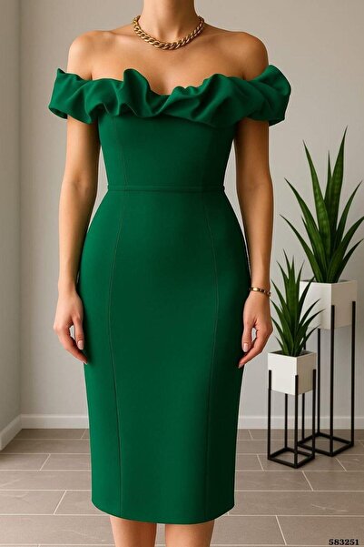 Modafeminen Zümrüt düşük Omuzlu Volanlı Kalem Elbise 583251