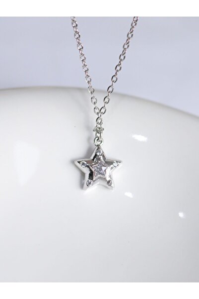 Reorah Collection قلادة نجمة حجر الزركون الأبيض