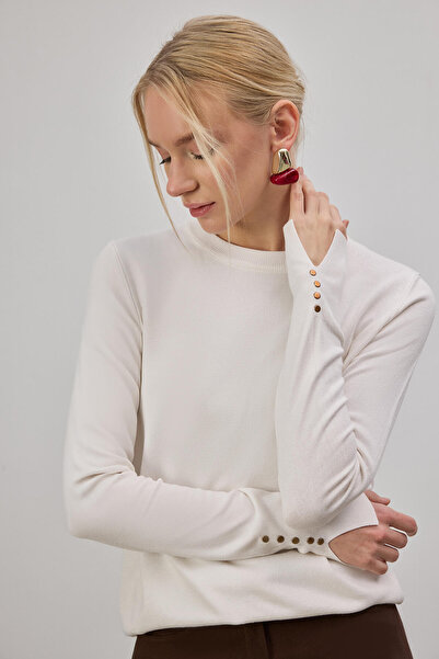 Touché Privé Basic Knitting Blouse with Sleeve Detail