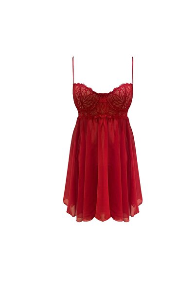 Magic Form Underwire Lace Bra and Chiffon Nightgown