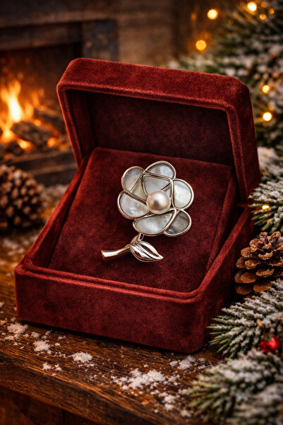 WHİTE ATELIER 14 Şubat Sevgililer Günü Temalı Broş - Kadife Kutu Fiyata Dahil...