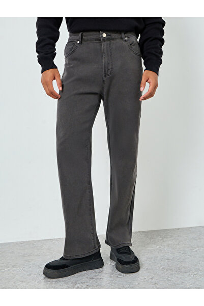 Styli Men Grey Loose Fit Jeans