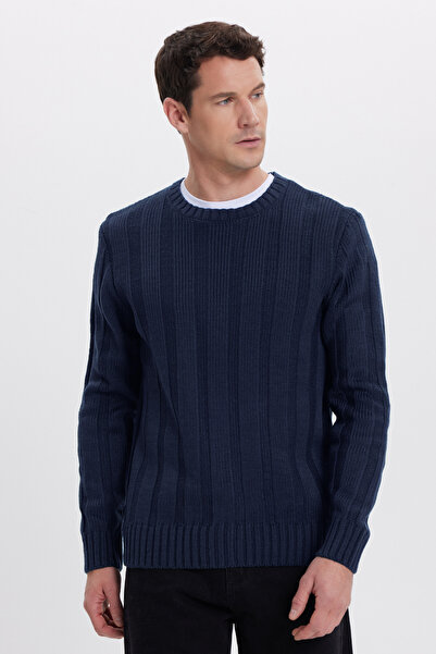 Tudors Men's Standard Fit Regular Cut Crew Neck Patterned Saks Blue Sweater