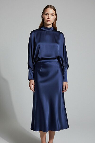 Karteks SATEN YARASA KOL ETEKLİ TAKIM