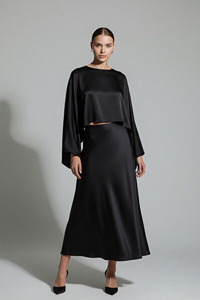 Karteks SATEN YARASA KOL ETEKLİ TAKIM