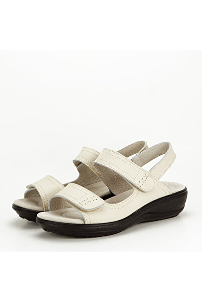 SOFILINE Cream sandals made of leather DLNY7855 129 Comfort