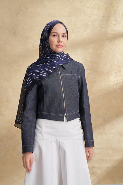 ARMANDA ВНОСЕН ШАЛ С ВОАЛЕН МОТИВ - ТЪМНО СИН