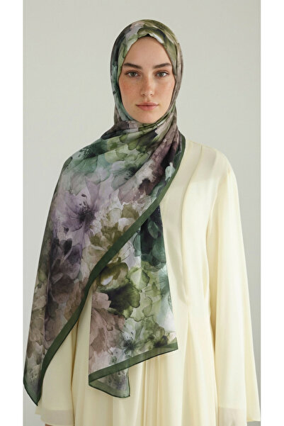 Karaca Eşarp ΒΑΜΒΑΚΙΝΟ ΣΑΛΙ ΜΕ ΣΧΕΔΙΑ ΛΟΥΛΟΥΔΙΩΝ