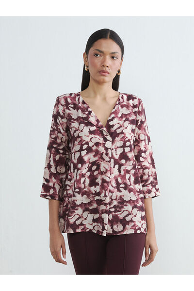 LC Waikiki Rmz Gi̇yi̇m Farkiyla Kaçık Roba Collar Embroidered Blouse