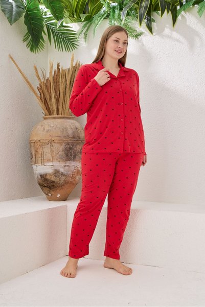 PİJAMOOD Kadın Pamuklu Battal Beden Düğmeli Kalp Desenli Pijama Takımı
