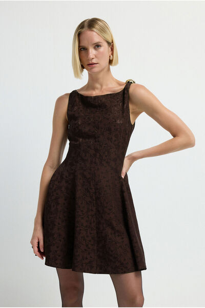 adL Kup Detaylı Mini Elbise