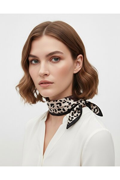 Marka Lara Shawls Fendi Fular