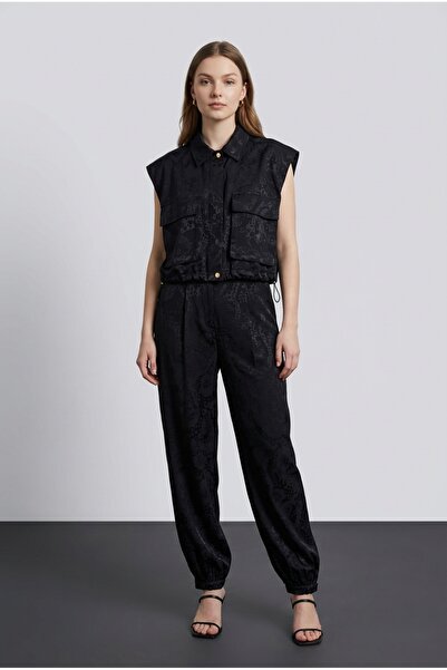 Quzu Drawstring Detailed Patterned Padded Vest Black