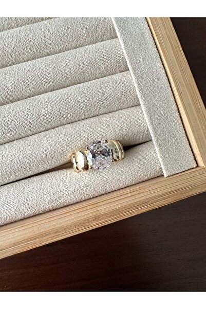 ringbox Gold Bangle Ring with Stones