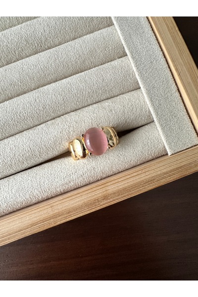 ringbox خاتم من الحجر الوردي المزخرف