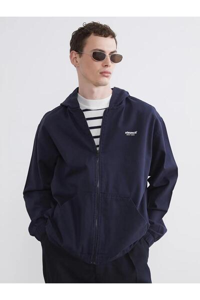 LC Waikiki سترة جينز رجالية فضفاضة بقلنسوة مطبوعة بطبعة نيويورك (S6)